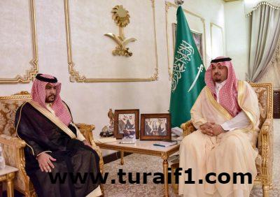الأمير فيصل بن خالد يلتقي مدير الأحوال المدنية بالحدود الشمالية