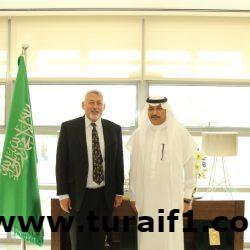 الأمير فيصل بن خالد بن سلطان يلتقي مدير فرع الإفتاء في الحدود الشمالية