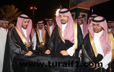 الأمير فيصل بن خالد بن سلطان يدشن مشروع إنارة الحدائق والمسطحات الخضراء بالطاقة الشمسية في عرعر
