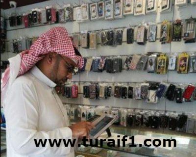 “العمل”: الجولات التفتيشية تضبط 2314 مخالفة لقرار توطين قطاع الاتصالات وتنذر 1783 منشأة أخرى