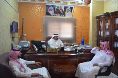 المجلس البلدي وبلدية طريف يناقشان مستوى النظافة في المحافظة