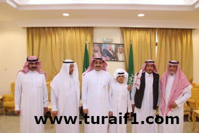 محافظ طريف يستقبل أبن طريف الحاصل على المركز الأول فى مسابقة موهوب الفيزياء على مستوى المملكة