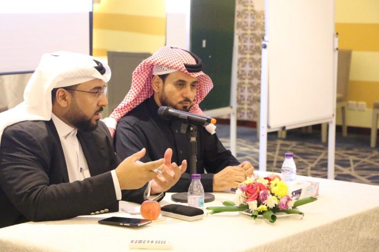 بالصور .. أمين الغرفة التجارية الصناعية بالحدود الشمالية ضيفاً على