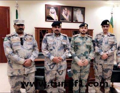 العقيد/ كميهان الخويطر يقلد النقيب /محمد المطيري رتبته الجديدة