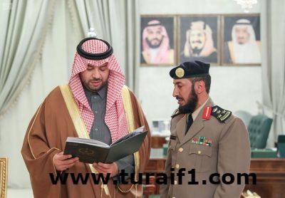 أمير منطقة الحدود الشمالية يتسلم التقرير السنوي للدفاع المدني بالمنطقة