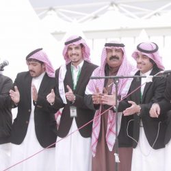 مهرجان الصقور بطريف يدخل البهجة على ذوي الهمم