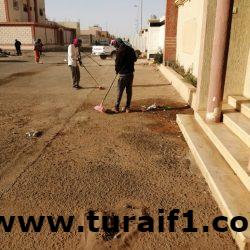 بلدية محافظة طريف تواصل ‏صيانة الحدائق العامة