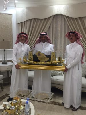 أبناء الخناني يكرمون اللواء المطيري