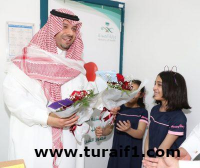 أمير منطقة الحدود الشمالية يهنئ المرضى المنومين بشهر رمضان المبارك
