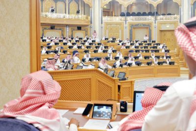«الشورى» يطالب برلمانات العالم بـ«موقف حازم» ضد الدعم الإيراني للحوثيين