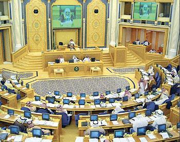 “الشورى” يوافق على إلغاء نظام البيع بالتقسيط ووقف إجراءات إصدار النظام الجديد