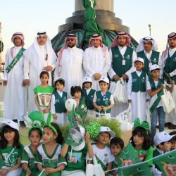 بالصور.. مكتب مبيعات الإتصالات السعودية بطريف يحتفل باليوم الوطني الـ 89