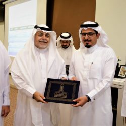 العثمان يدشن المسابقة الألكترونية لليوم الوطني ٨٩ “همّة حتى القمّة”