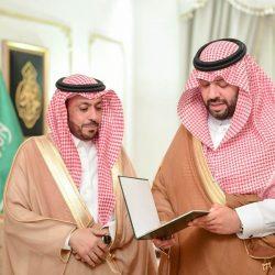 سمو أمير منطقة الحدود الشمالية يستقبل مدير تعليم المنطقة