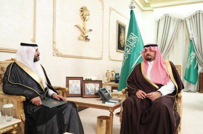 سمو أمير منطقة الحدود الشمالية يستقبل مدير فرع هيئة حقوق الإنسان بالمنطقة