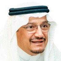 سمو وزير الداخلية يدشن 13 خدمة إلكترونية في منصة “أبشر”
