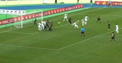 هدف قاتل لـ”الاتفاق” يمنحه نقطة التعادل أمام “ضمك”