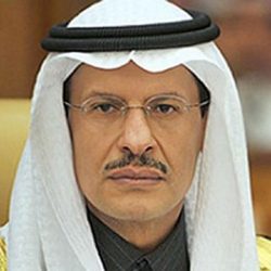 “القصبي” يقف على وفرة المخزون الغذائي: الكميات ضخمة والوضع ممتاز وسنضرب بيدٍ من حديد