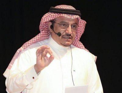 “آل الشيخ” يعقد لقاء مع مديري التعليم عبر الاجتماعات المرئية