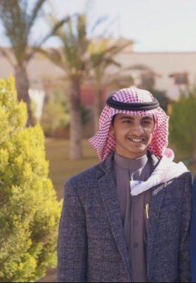 ابن طريف ساري الرويلي يحصد المركز الأول في مسابقة تحدي القراءة على مستوى الحدود الشمالية