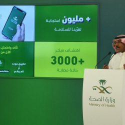 بدعم من أمير الشمالية جمعية أيتام طريف توزع 100 سلة غذائية على المستفيدين (المرحلة الثانية)-صور