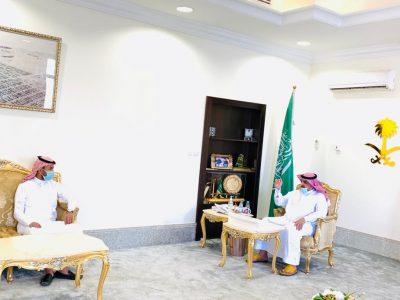 محافظ طريف يستقبل مدير النقل والطرق بالمحافظة
