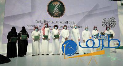 وزير البيئة والمياه والزراعة يدشن 3 مؤسسات أهلية