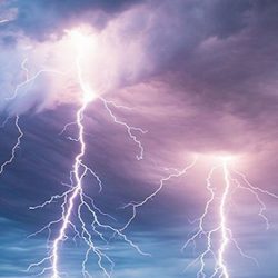 بعد تلقيه جرعة منه.. هذا ما قاله بروفيسور سعودي عن لقاح “كورونا”
