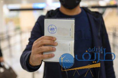 “الثقافة” و”الجوازات” تطلقان ختم “عام الخط العربي”