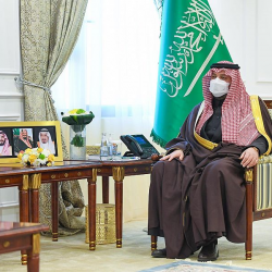 سمو أمير الحدود الشمالية يستقبل أمين المنطقة ورؤساء البلديات في المحافظات