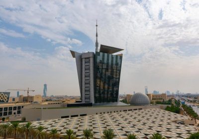 الاتصالات” تشن 200 جولة تفتيشية على مقدمي الخدمات والبريد وتطبيقات التوصيل