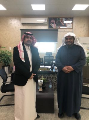 بالصور .. مدير عام فرع هيئة الأمر بالمعروف والنهي عن المنكر بمنطقة الحدود الشمالية يزور مدير جمارك منفذ جديدة عرعر
