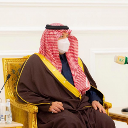 بالصور .. مدير فرع وزارة الموارد البشرية بالشمالية يزور جمعية تحفيظ القران الكريم بطريف