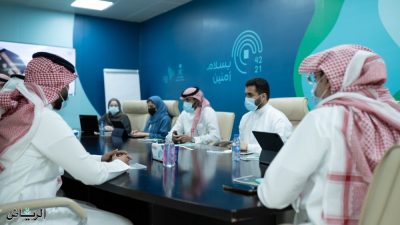 «الإعلام» تطلق غرفة العمليات الإعلامية لموسم حج 1442