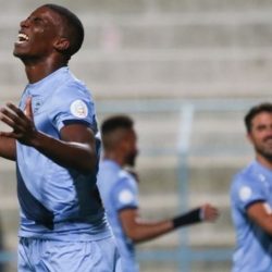 الهلال يقلب الطاولة على التعاون ويرتقي للصدارة