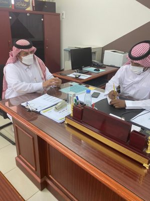 مدير إدارة الإشراف التربوي بالحدود الشمالية يعقد اجتماعاً مع ‏مدير مركز الدعم التعليمي