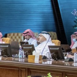 “الغذاء والدواء” الأمريكية تمنح موافقتها الكاملة للقاح “فايزر”