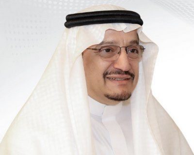 عن بُعد وحضورياً.. “آل الشيخ” يوجه القطاعات التعليمية بالاحتفاء باليوم الوطني