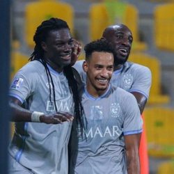 “الهلال” يُسقط “الاستقلال” بثنائية ..  ويتأهل للدور ربع النهائي الآسيوي