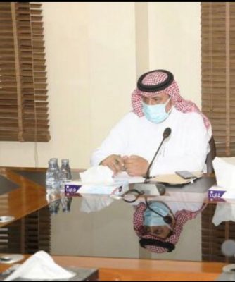 مدير إدارة الإشراف التربوي بالشمالية يعقد الإجتماع الخامس عن بعد بمديري المدارس المتوسطة والثانوية بعرعر
