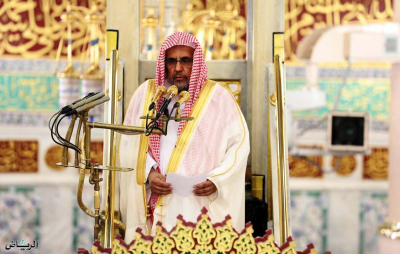إمام المسجد النبوي: كتاب الله يدعونا إلى الثبات عند الشدائد