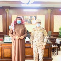 بالصور .. محافظ طريف يتفقد سير الاختبارات  في عدد من مدارس المحافظة