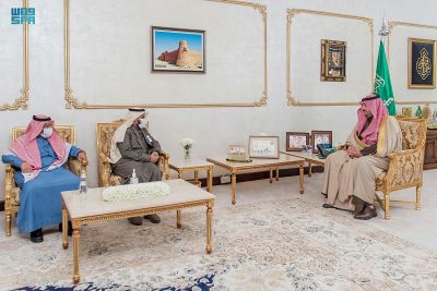 سمو أمير منطقة الحدود الشمالية يستقبل أمين عام لجنة رعاية السجناء “تراحم”