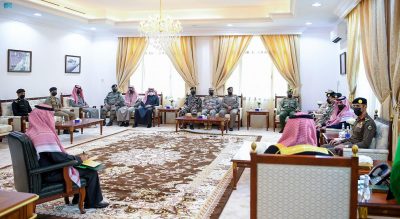سمو أمير الحدود الشمالية يستقبل القيادات الأمنية بالمنطقة