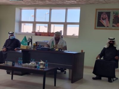 بالصور .. مدير مكتب التعليم بطريف يجتمع بمديري مدارس المرحلة الابتدائية