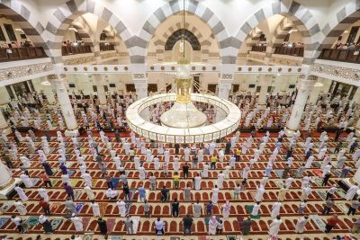 خطباء المملكة يتوحدون على بيان “خطورة الآبار المهجورة وأهمية تحصينها”