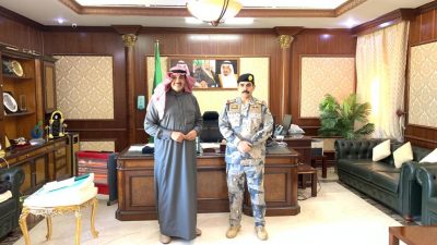 الصقر يستقبل قائد حرس الحدود بطريف المعين حديثاً