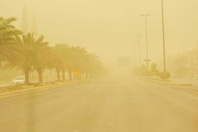 “الأرصاد”: رياح مثيرة للأتربة والغبار على الشمالية والجوف وحائل والمدينة ومكة