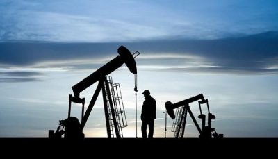 تعاملات الثلاثاء.. برنت يتراجع ويُتداول عند 102.37 دولار للبرميل