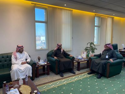 وفد من منظمة الفاو السعودية يزور فرع موارد الشمالية 